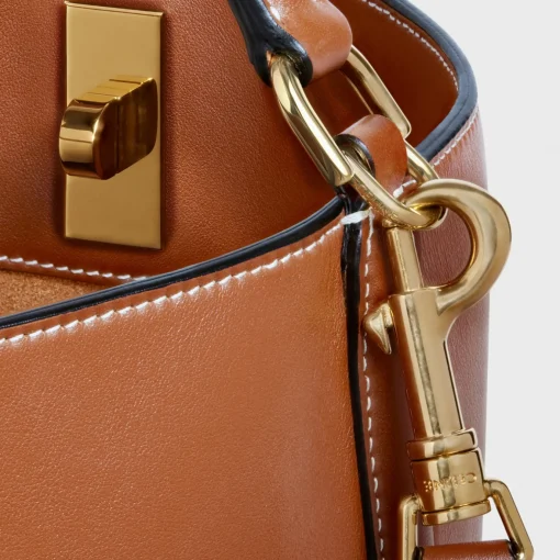 Bucket 16 Bag in Smooth Calfskin
