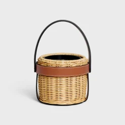 candle holder in rattan and calfskin