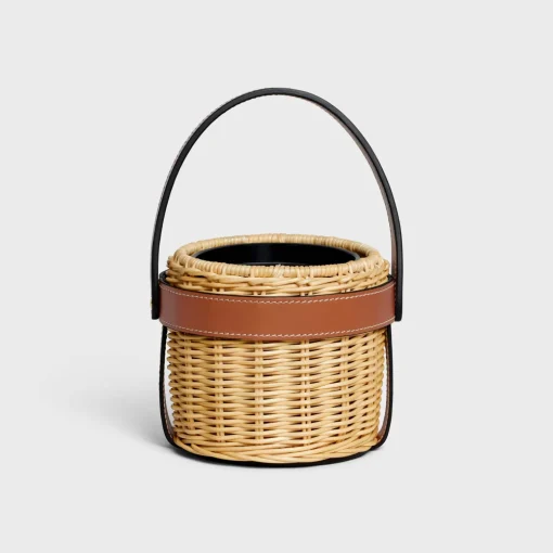 candle holder in rattan and calfskin