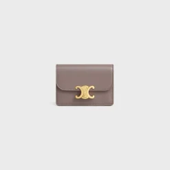 CARD HOLDER WITH FLAP TRIOMPHE in Shiny calfskin