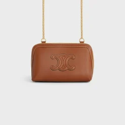 Clutch on Chain Cuir triomphe in smooth calfskin