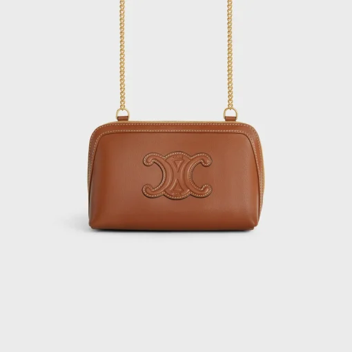 Clutch on Chain Cuir triomphe in smooth calfskin