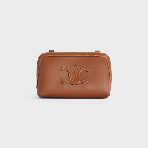 Clutch on Chain Cuir triomphe in smooth calfskin