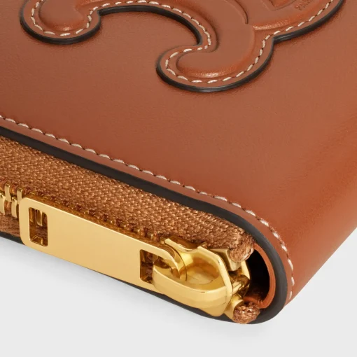 COMPACT ZIPPED WALLET CUIR TRIOMPHE IN SMOOTH CALFSKIN