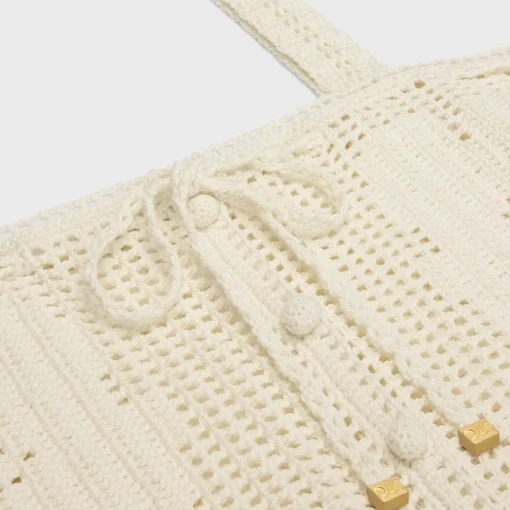 crop top in floral crocheted cotton