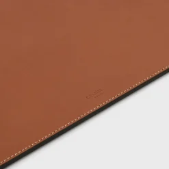 Desk Pad in Natural Calfskin