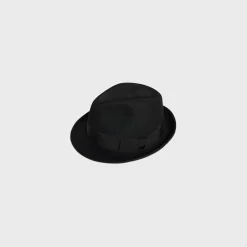 HAT IN FELT