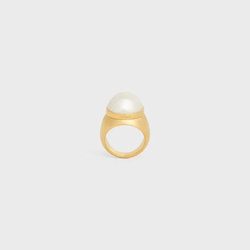 Les Perles Celine Ring in Resin Pearls and Brass with Gold Finish