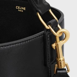 MEDIUM LOUISE BAG in SMOOTH CALFSKIN