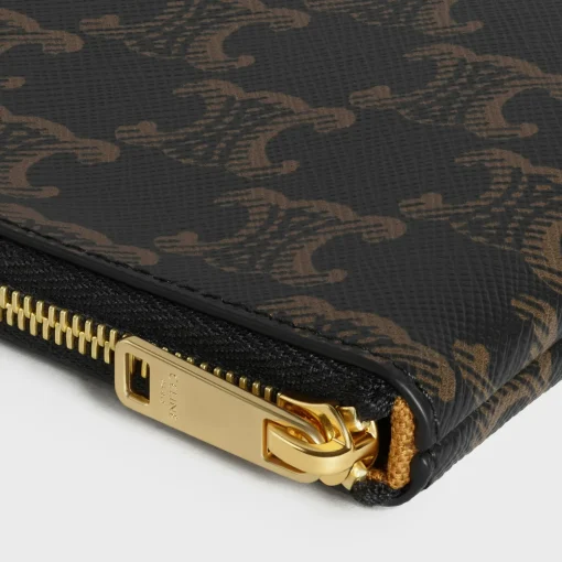Pouch in Triomphe Canvas