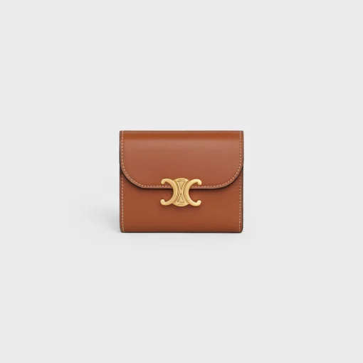 Small Flap Wallet TRIOMPHE in Shiny Smooth Lambskin