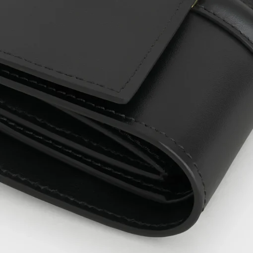 Small Trifold wallet 16 in Shiny Calfskin