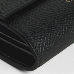 Small trifold wallet in Grained calfskin