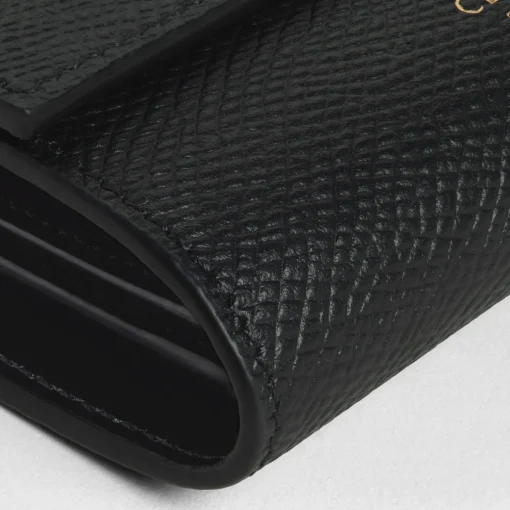 Small trifold wallet in Grained calfskin