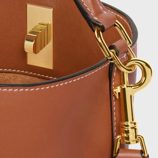 TEEN BUCKET 16 SOFT in Smooth Calfskin