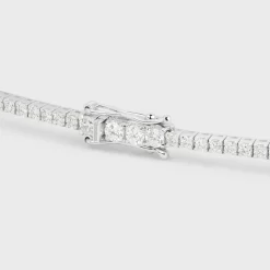 Tennis Bracelet in White Gold and Diamonds