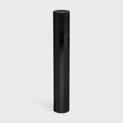 Toothbrush case in aluminium
