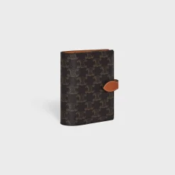 Travel kit in Triomphe Canvas and calfskin