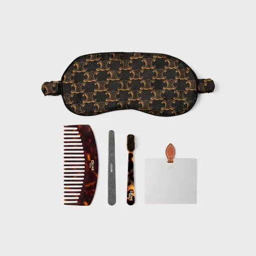 Travel kit in Triomphe Canvas and calfskin