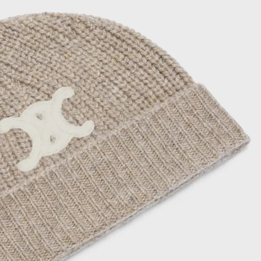 TRIOMPHE BEANIE IN SEAMLESS CASHMERE