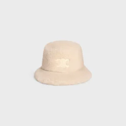 Triomphe bucket hat in Sherpa cashmere