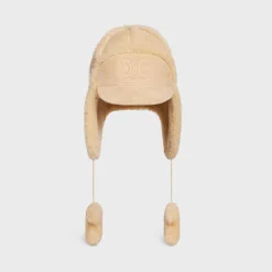 triomphe chapka hat in shearling