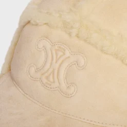 triomphe chapka hat in shearling