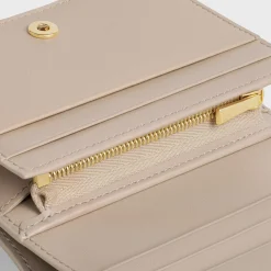 TRIOMPHE COMPACT WALLET in Shiny calfskin
