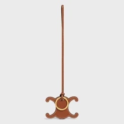 TRIOMPHE KEYRING CHARM in SMOOTH CALFSKIN with GOLD FINISHING