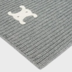 triomphe scarf in heritage cashmere