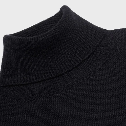 TURTLENECK SWEATER IN HERITAGE CASHMERE
